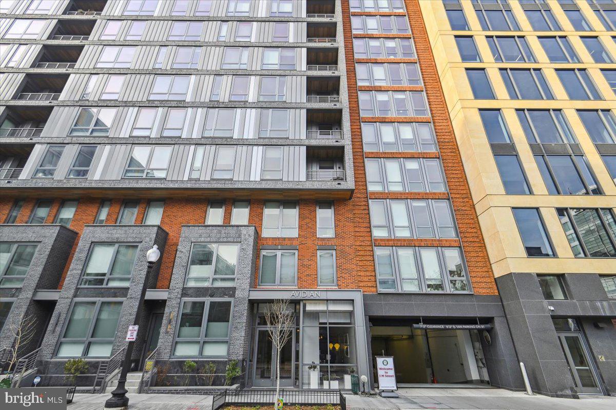 1211 VAN ST SE #902, WASHINGTON, District Of Columbia 20003, 1 Bedroom Bedrooms, ,1 BathroomBathrooms,Residential,For sale,1211 VAN ST SE #902,DCDC2244112 MLS # DCDC2244112