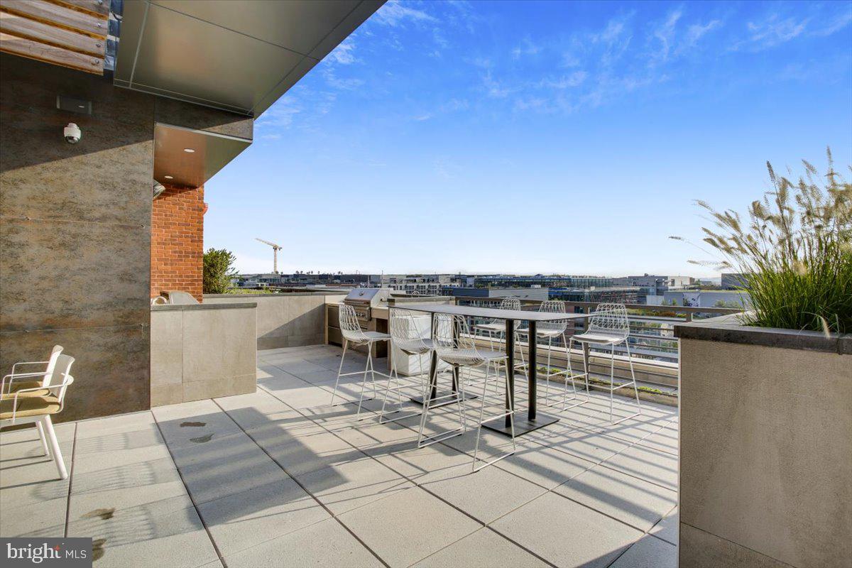 1211 VAN ST SE #902, WASHINGTON, District Of Columbia 20003, 1 Bedroom Bedrooms, ,1 BathroomBathrooms,Residential,For sale,1211 VAN ST SE #902,DCDC2244112 MLS # DCDC2244112