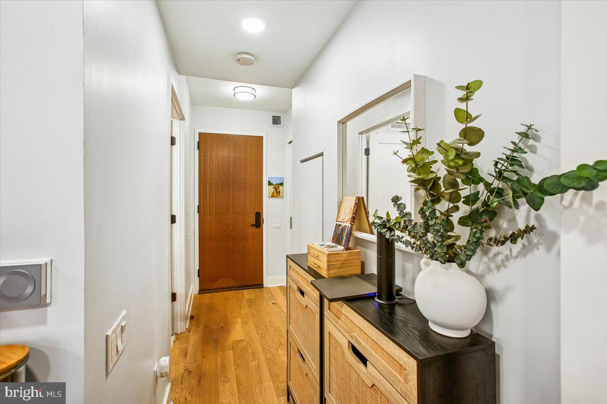 1211 VAN ST SE #902, WASHINGTON, District Of Columbia 20003, 1 Bedroom Bedrooms, ,1 BathroomBathrooms,Residential,For sale,1211 VAN ST SE #902,DCDC2244112 MLS # DCDC2244112