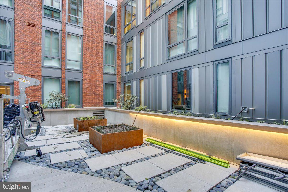 1211 VAN ST SE #902, WASHINGTON, District Of Columbia 20003, 1 Bedroom Bedrooms, ,1 BathroomBathrooms,Residential,For sale,1211 VAN ST SE #902,DCDC2244112 MLS # DCDC2244112