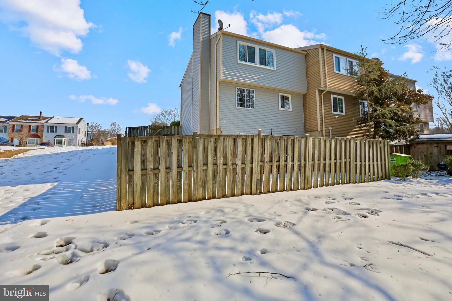 3454 VALE CT, WOODBRIDGE, Virginia 22192, 3 Bedrooms Bedrooms, 7 Rooms Rooms,2 BathroomsBathrooms,Residential,For sale,3454 VALE CT,VAPW2111664 MLS # VAPW2111664