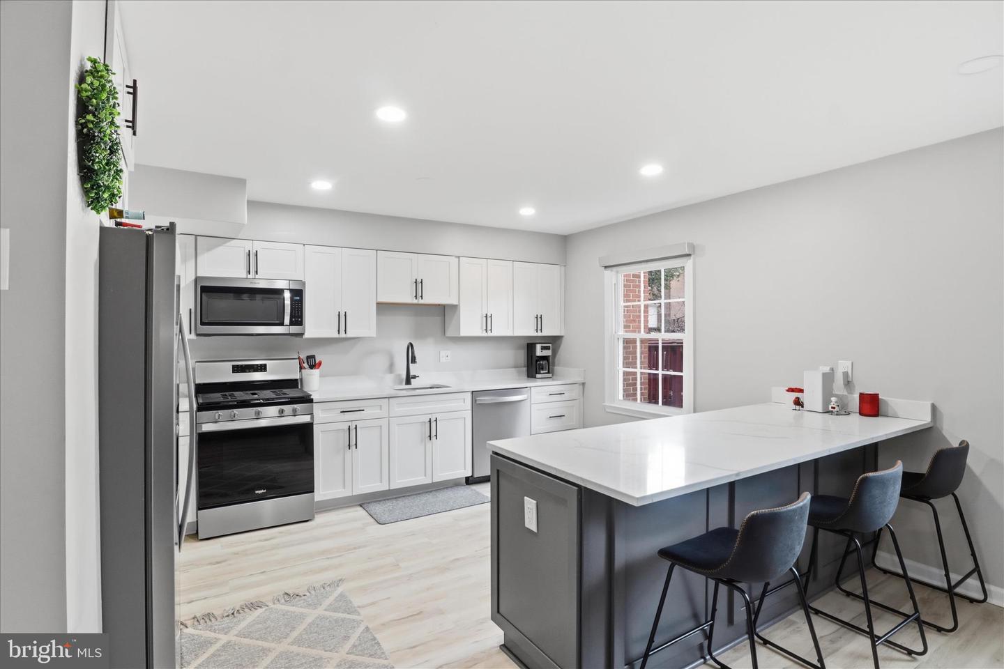 5460 TRUXION CT, BURKE, Virginia 22015, 3 Bedrooms Bedrooms, ,2 BathroomsBathrooms,Residential,For sale,5460 TRUXION CT,VAFX2288746 MLS # VAFX2288746