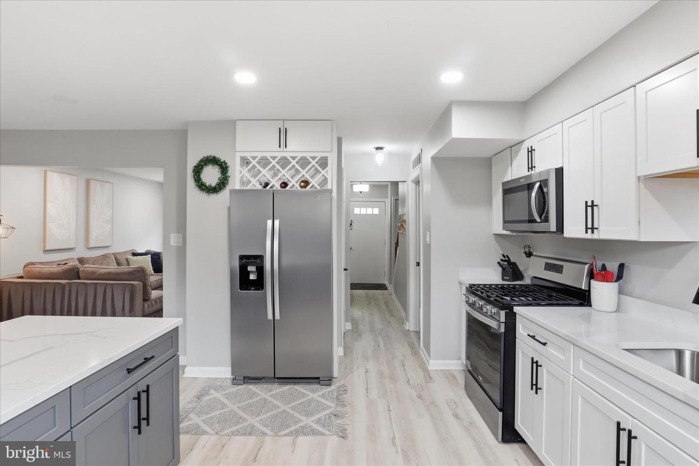 5460 TRUXION CT, BURKE, Virginia 22015, 3 Bedrooms Bedrooms, ,2 BathroomsBathrooms,Residential,For sale,5460 TRUXION CT,VAFX2288746 MLS # VAFX2288746