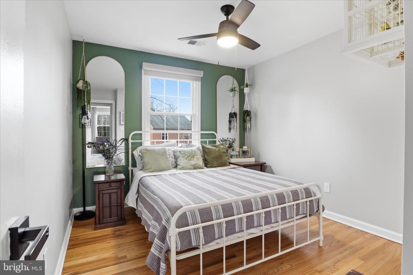 5460 TRUXION CT, BURKE, Virginia 22015, 3 Bedrooms Bedrooms, ,2 BathroomsBathrooms,Residential,For sale,5460 TRUXION CT,VAFX2288746 MLS # VAFX2288746