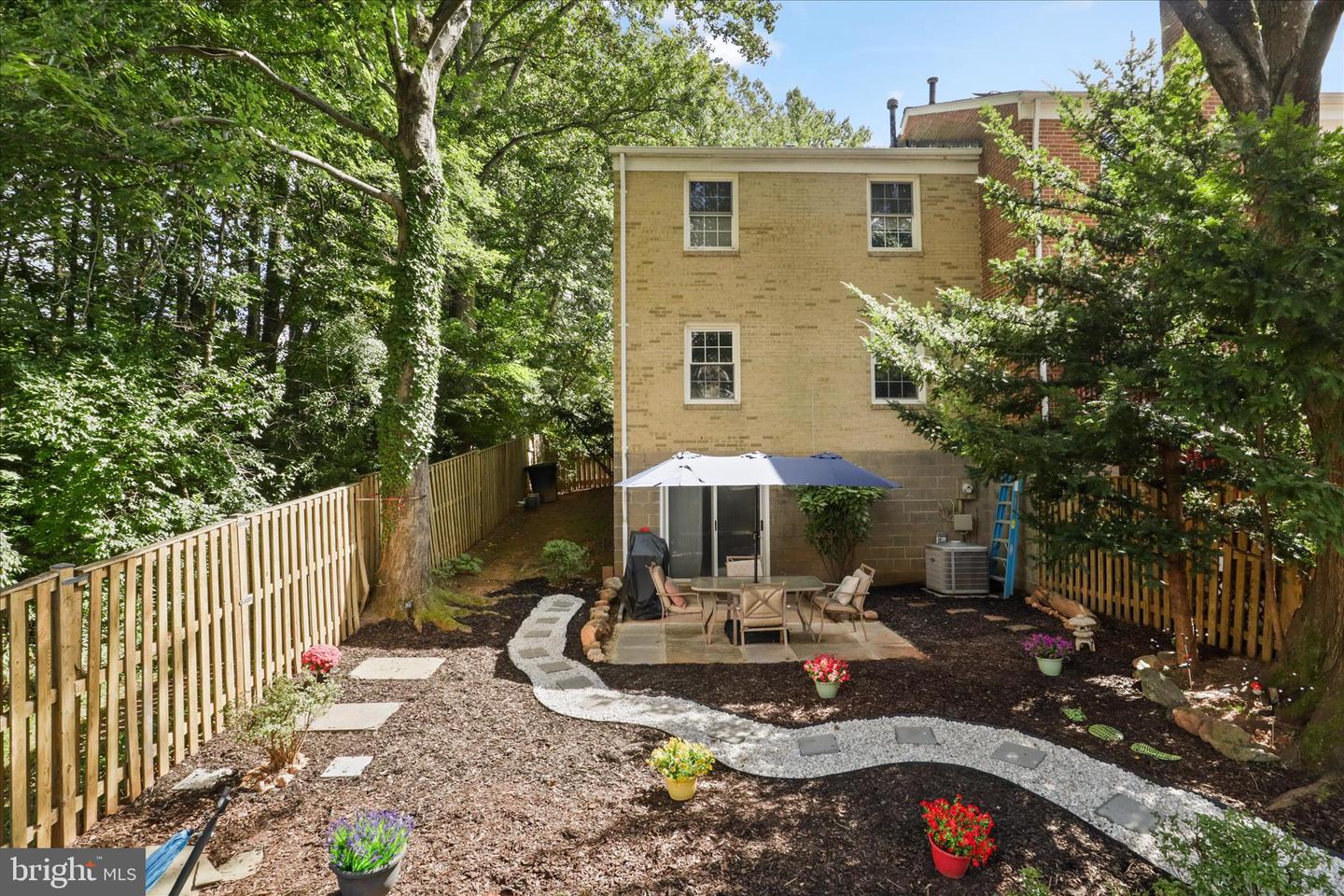 5460 TRUXION CT, BURKE, Virginia 22015, 3 Bedrooms Bedrooms, ,2 BathroomsBathrooms,Residential,For sale,5460 TRUXION CT,VAFX2288746 MLS # VAFX2288746