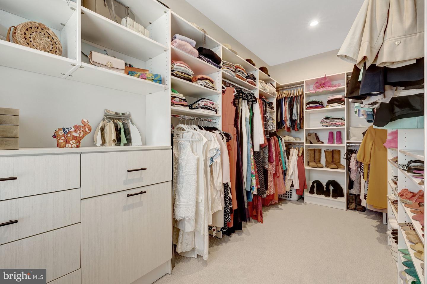 1694 BANDIT LOOP #17B, RESTON, Virginia 20190, 3 Bedrooms Bedrooms, ,2 BathroomsBathrooms,Residential,For sale,1694 BANDIT LOOP #17B,VAFX2288750 MLS # VAFX2288750 1694 BANDIT LOOP #17B, RESTON, Virginia 20190, 3 Bedrooms Bedrooms, ,2 BathroomsBathrooms,Residential,For sale,1694 BANDIT LOOP #17B,VAFX2288750 MLS # VAFX2288750