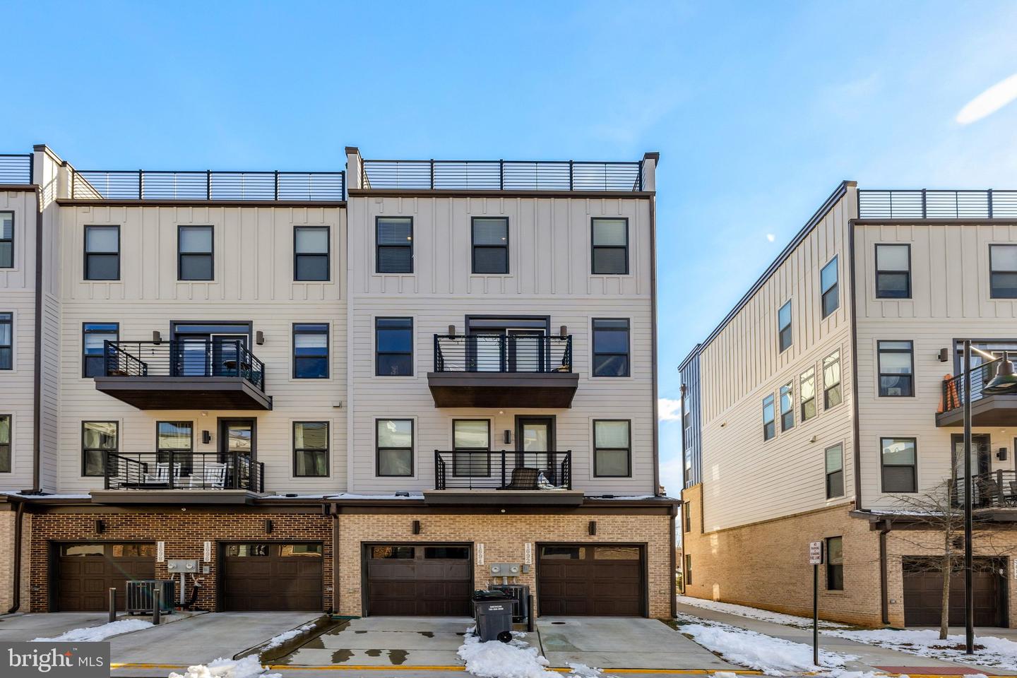 1694 BANDIT LOOP #17B, RESTON, Virginia 20190, 3 Bedrooms Bedrooms, ,2 BathroomsBathrooms,Residential,For sale,1694 BANDIT LOOP #17B,VAFX2288750 MLS # VAFX2288750 1694 BANDIT LOOP #17B, RESTON, Virginia 20190, 3 Bedrooms Bedrooms, ,2 BathroomsBathrooms,Residential,For sale,1694 BANDIT LOOP #17B,VAFX2288750 MLS # VAFX2288750