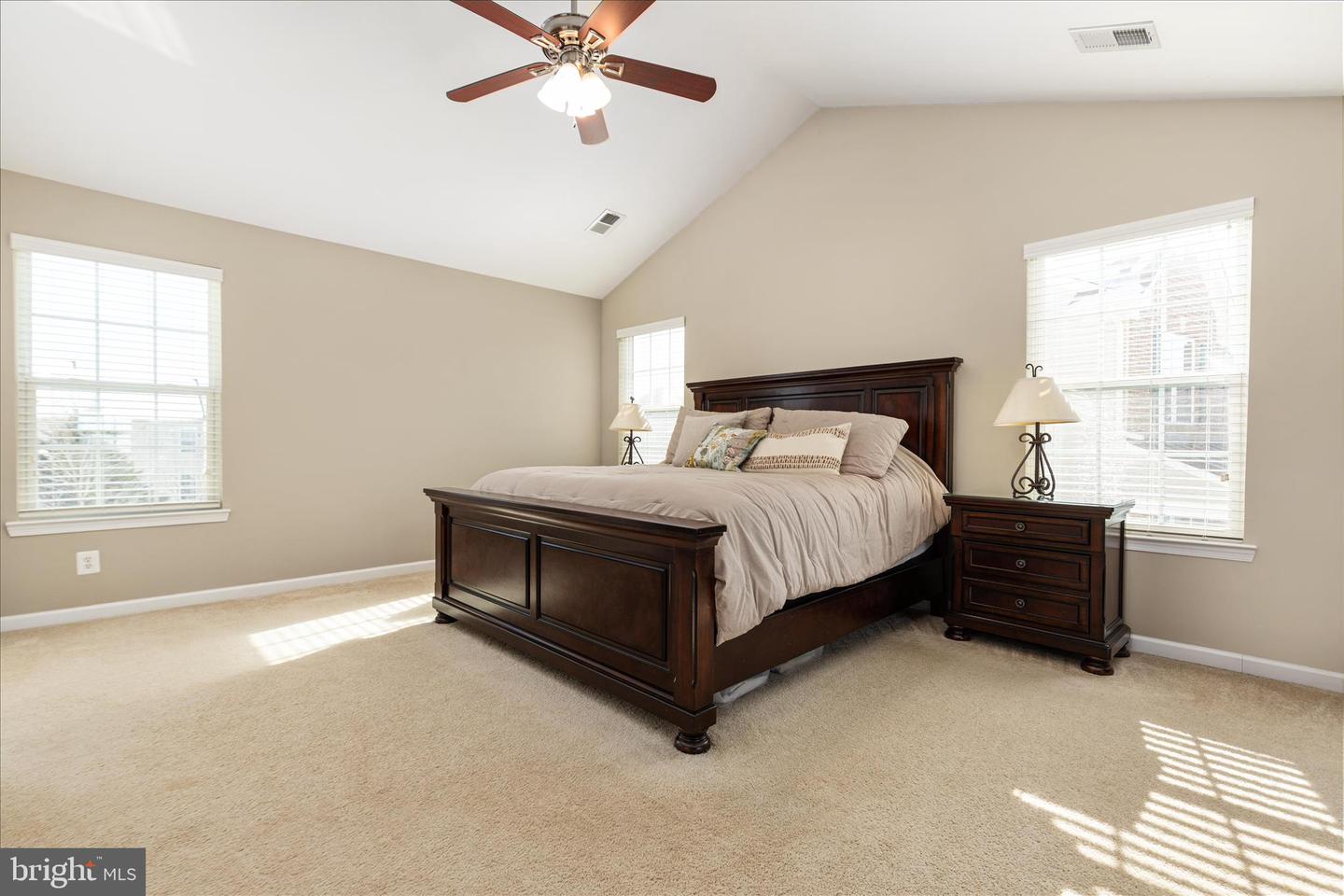 41591 BOSTONIAN PL, ALDIE, Virginia 20105, 5 Bedrooms Bedrooms, 9 Rooms Rooms,3 BathroomsBathrooms,Residential,For sale,41591 BOSTONIAN PL,VALO2115224 MLS # VALO2115224