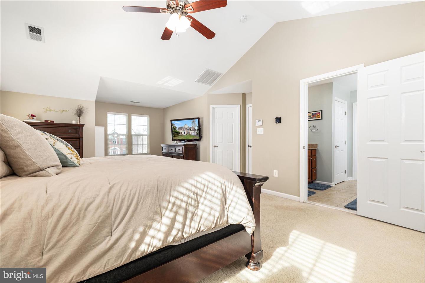 41591 BOSTONIAN PL, ALDIE, Virginia 20105, 5 Bedrooms Bedrooms, 9 Rooms Rooms,3 BathroomsBathrooms,Residential,For sale,41591 BOSTONIAN PL,VALO2115224 MLS # VALO2115224