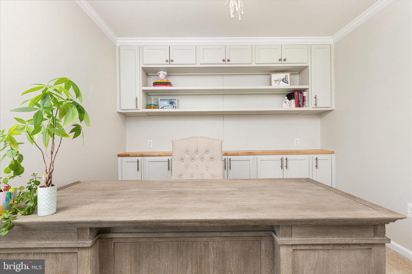 41591 BOSTONIAN PL, ALDIE, Virginia 20105, 5 Bedrooms Bedrooms, 9 Rooms Rooms,3 BathroomsBathrooms,Residential,For sale,41591 BOSTONIAN PL,VALO2115224 MLS # VALO2115224