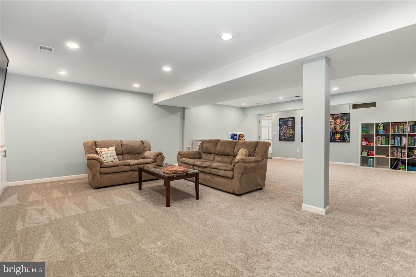 41591 BOSTONIAN PL, ALDIE, Virginia 20105, 5 Bedrooms Bedrooms, 9 Rooms Rooms,3 BathroomsBathrooms,Residential,For sale,41591 BOSTONIAN PL,VALO2115224 MLS # VALO2115224