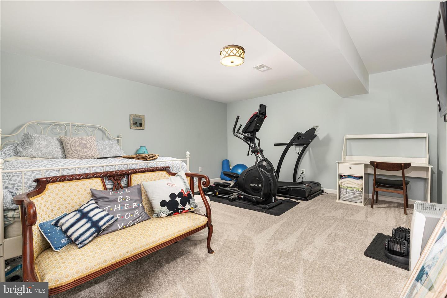 41591 BOSTONIAN PL, ALDIE, Virginia 20105, 5 Bedrooms Bedrooms, 9 Rooms Rooms,3 BathroomsBathrooms,Residential,For sale,41591 BOSTONIAN PL,VALO2115224 MLS # VALO2115224