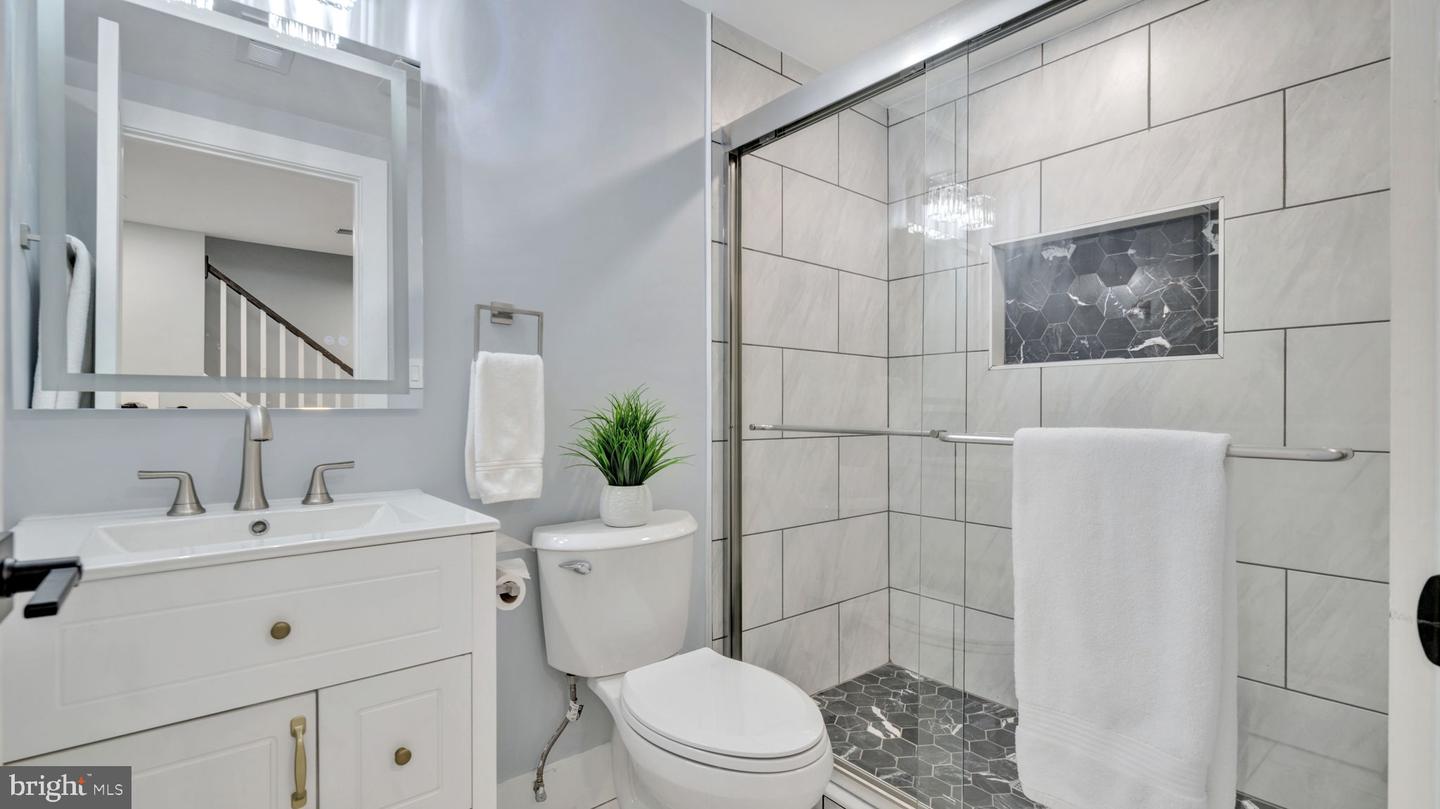 413 INGRAHAM ST NW, WASHINGTON, District Of Columbia 20011, 5 Bedrooms Bedrooms, ,4 BathroomsBathrooms,Residential,For sale,413 INGRAHAM ST NW,DCDC2244640 MLS # DCDC2244640