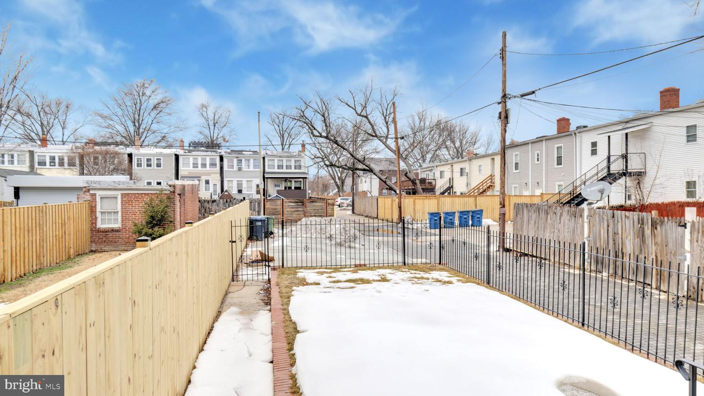 413 INGRAHAM ST NW, WASHINGTON, District Of Columbia 20011, 5 Bedrooms Bedrooms, ,4 BathroomsBathrooms,Residential,For sale,413 INGRAHAM ST NW,DCDC2244640 MLS # DCDC2244640