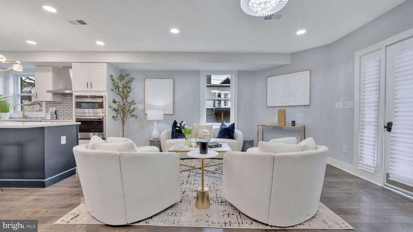 413 INGRAHAM ST NW, WASHINGTON, District Of Columbia 20011, 5 Bedrooms Bedrooms, ,4 BathroomsBathrooms,Residential,For sale,413 INGRAHAM ST NW,DCDC2244640 MLS # DCDC2244640