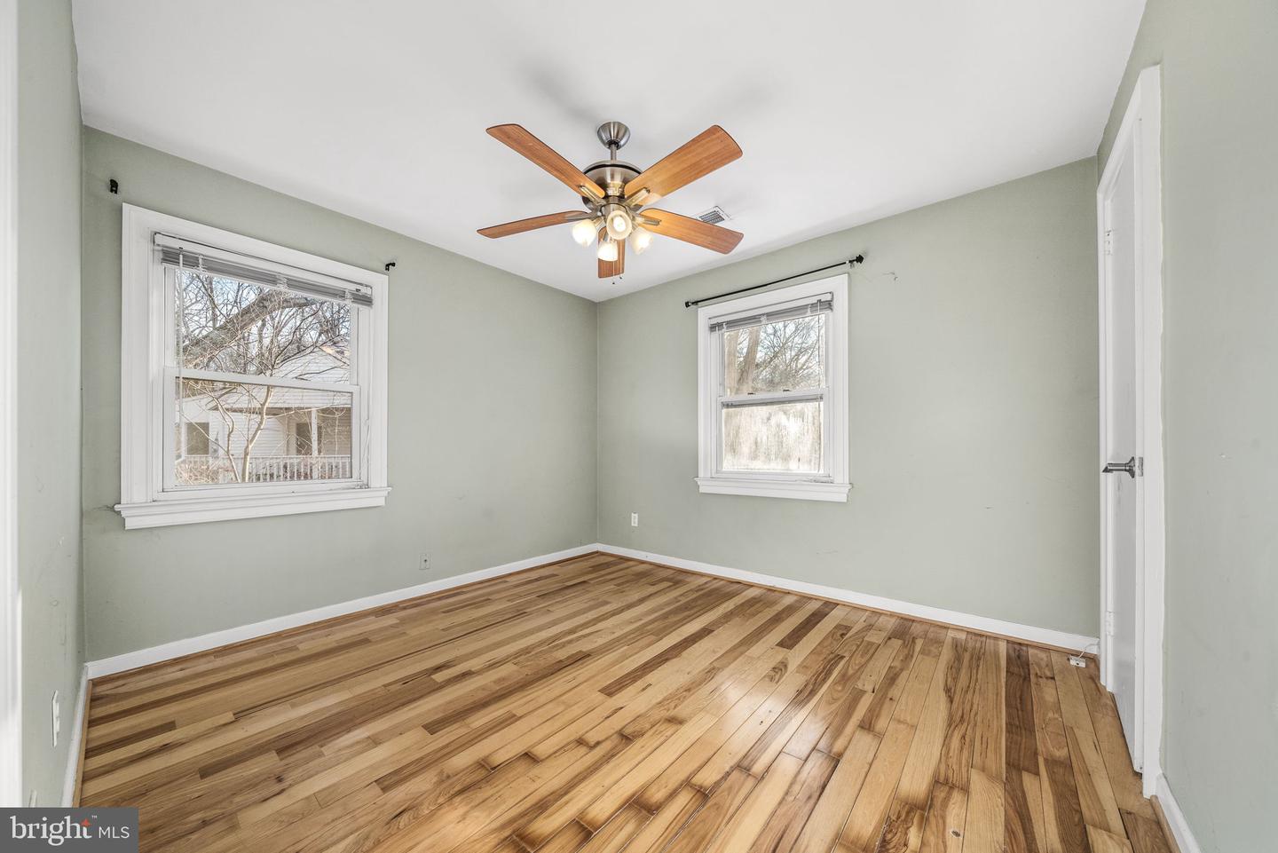 7230 PIMMIT CT, FALLS CHURCH, Virginia 22043, 3 Bedrooms Bedrooms, ,1 BathroomBathrooms,Residential,For sale,7230 PIMMIT CT,VAFX2289050 MLS # VAFX2289050