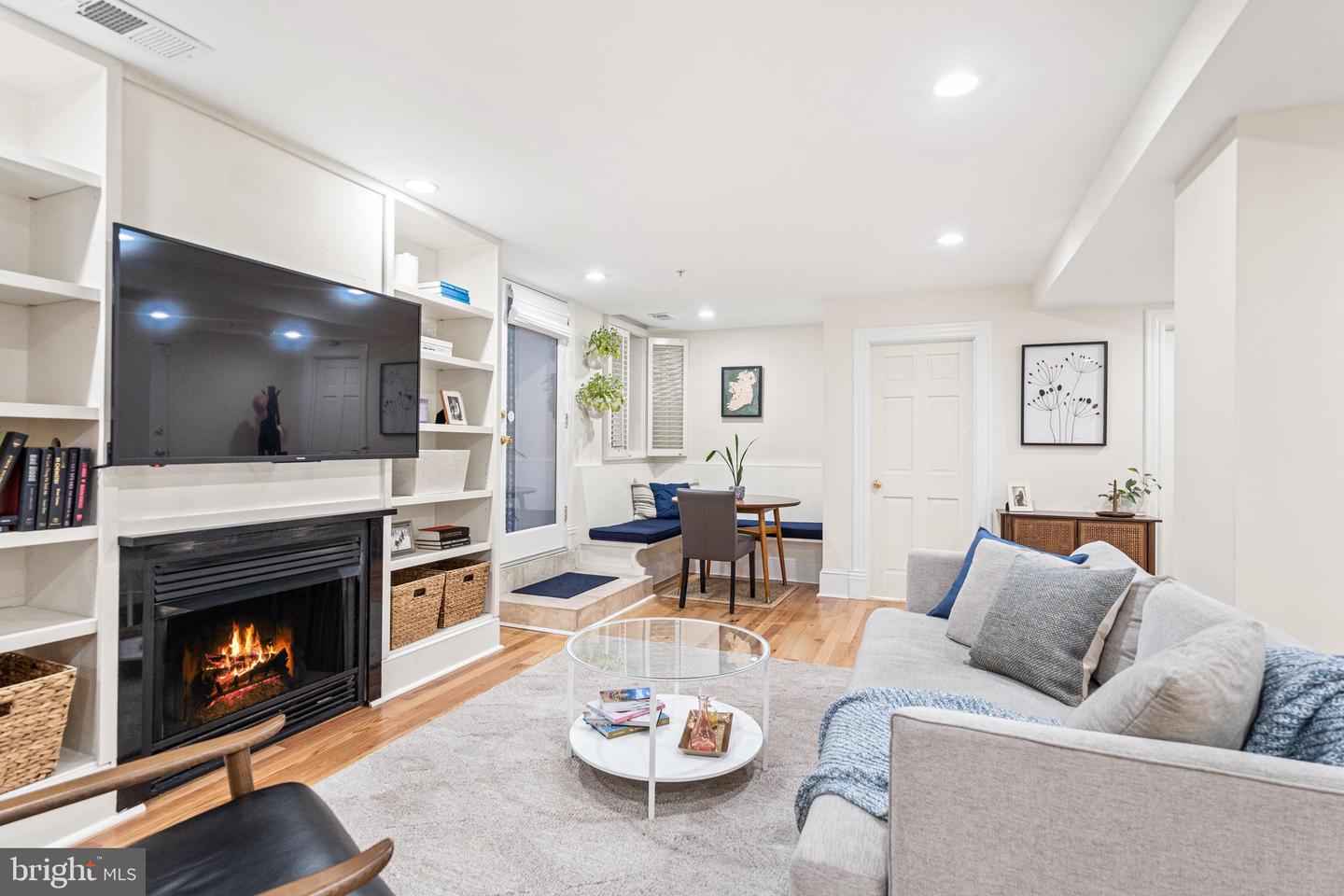 1212 M ST NW #100, WASHINGTON, District Of Columbia 20005, 2 Bedrooms Bedrooms, ,2 BathroomsBathrooms,Residential,For sale,1212 M ST NW #100,DCDC2245538 MLS # DCDC2245538 1212 M ST NW #100, WASHINGTON, District Of Columbia 20005, 2 Bedrooms Bedrooms, ,2 BathroomsBathrooms,Residential,For sale,1212 M ST NW #100,DCDC2245538 MLS # DCDC2245538