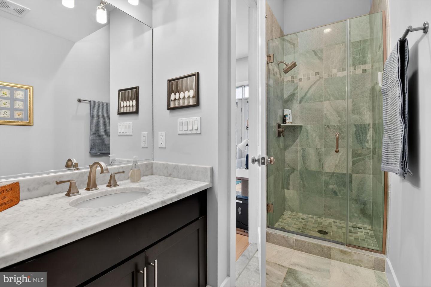 912 S ST NW #1, WASHINGTON, District Of Columbia 20001, 2 Bedrooms Bedrooms, ,2 BathroomsBathrooms,Residential,For sale,912 S ST NW #1,DCDC2245846 MLS # DCDC2245846