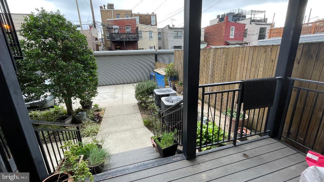 912 S ST NW #1, WASHINGTON, District Of Columbia 20001, 2 Bedrooms Bedrooms, ,2 BathroomsBathrooms,Residential,For sale,912 S ST NW #1,DCDC2245846 MLS # DCDC2245846