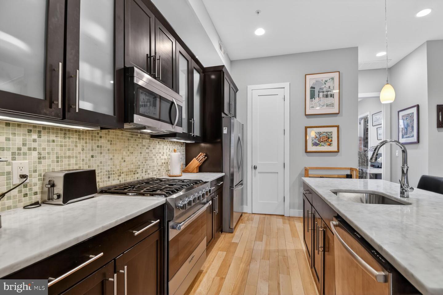 912 S ST NW #1, WASHINGTON, District Of Columbia 20001, 2 Bedrooms Bedrooms, ,2 BathroomsBathrooms,Residential,For sale,912 S ST NW #1,DCDC2245846 MLS # DCDC2245846