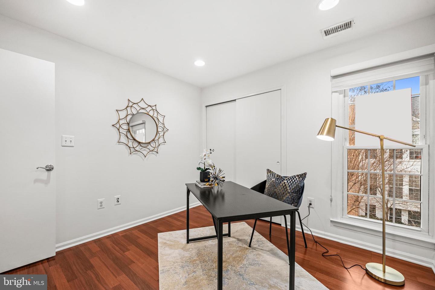 4531 28TH RD S #UNIT 9-7, ARLINGTON, Virginia 22206, 2 Bedrooms Bedrooms, ,1 BathroomBathrooms,Residential,For sale,4531 28TH RD S #UNIT 9-7,VAAR2068874 MLS # VAAR2068874