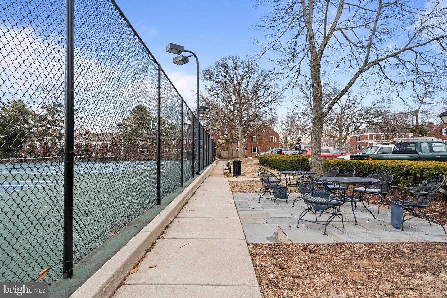 4531 28TH RD S #UNIT 9-7, ARLINGTON, Virginia 22206, 2 Bedrooms Bedrooms, ,1 BathroomBathrooms,Residential,For sale,4531 28TH RD S #UNIT 9-7,VAAR2068874 MLS # VAAR2068874