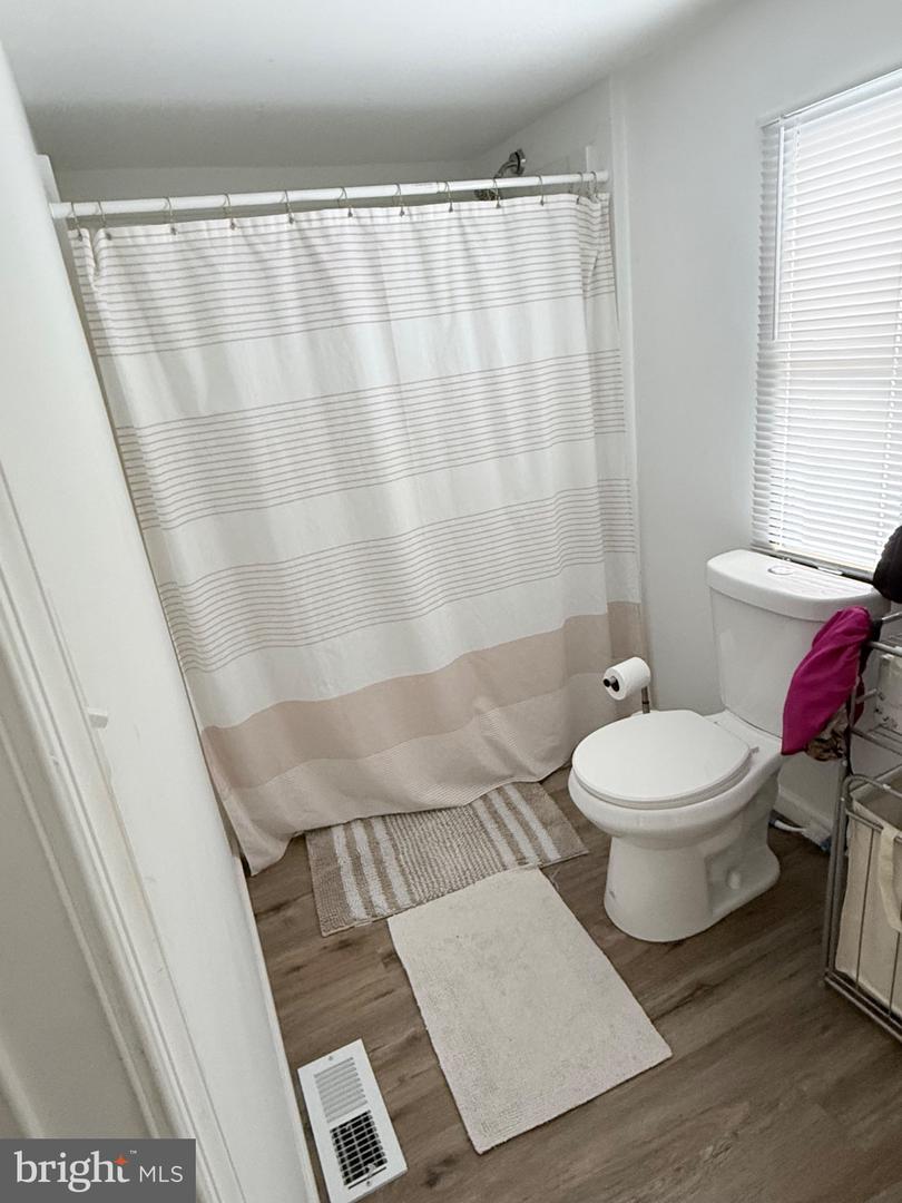 6315 HAMS FORD RD, SPOTSYLVANIA, Virginia 22551, ,Residential,For sale,6315 HAMS FORD RD,VASP2039296 MLS # VASP2039296