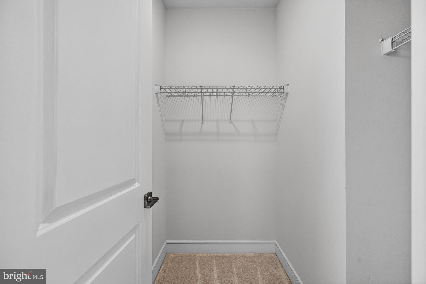 23639 GOLDEN EMBERS SQ #105, ASHBURN, Virginia 20148, 3 Bedrooms Bedrooms, ,2 BathroomsBathrooms,Residential,For sale,23639 GOLDEN EMBERS SQ #105,VALO2115990 MLS # VALO2115990