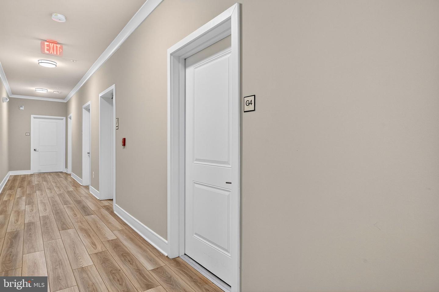 23639 GOLDEN EMBERS SQ #105, ASHBURN, Virginia 20148, 3 Bedrooms Bedrooms, ,2 BathroomsBathrooms,Residential,For sale,23639 GOLDEN EMBERS SQ #105,VALO2115990 MLS # VALO2115990