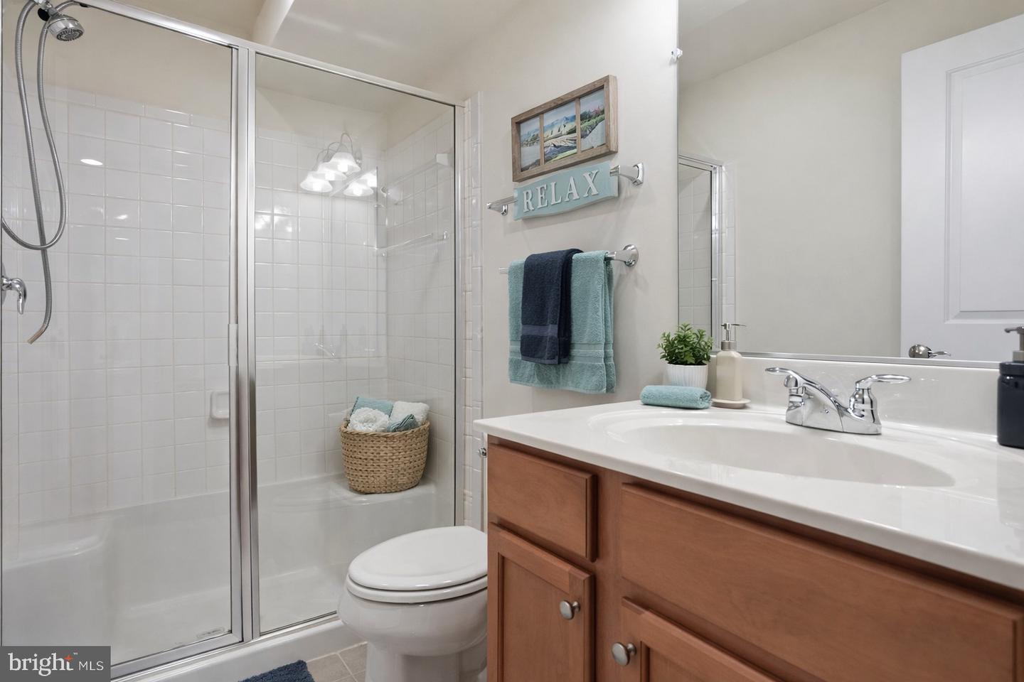 15705 BIRDSONG CT, WOODBRIDGE, Virginia 22193, 5 Bedrooms Bedrooms, ,4 BathroomsBathrooms,Residential,For sale,15705 BIRDSONG CT,VAPW2112568 MLS # VAPW2112568 15705 BIRDSONG CT, WOODBRIDGE, Virginia 22193, 5 Bedrooms Bedrooms, ,4 BathroomsBathrooms,Residential,For sale,15705 BIRDSONG CT,VAPW2112568 MLS # VAPW2112568