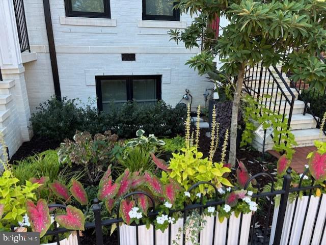 1305 D ST SE, WASHINGTON, District Of Columbia 20003, 4 Bedrooms Bedrooms, ,4 BathroomsBathrooms,Residential,For sale,1305 D ST SE,DCDC2246430 MLS # DCDC2246430