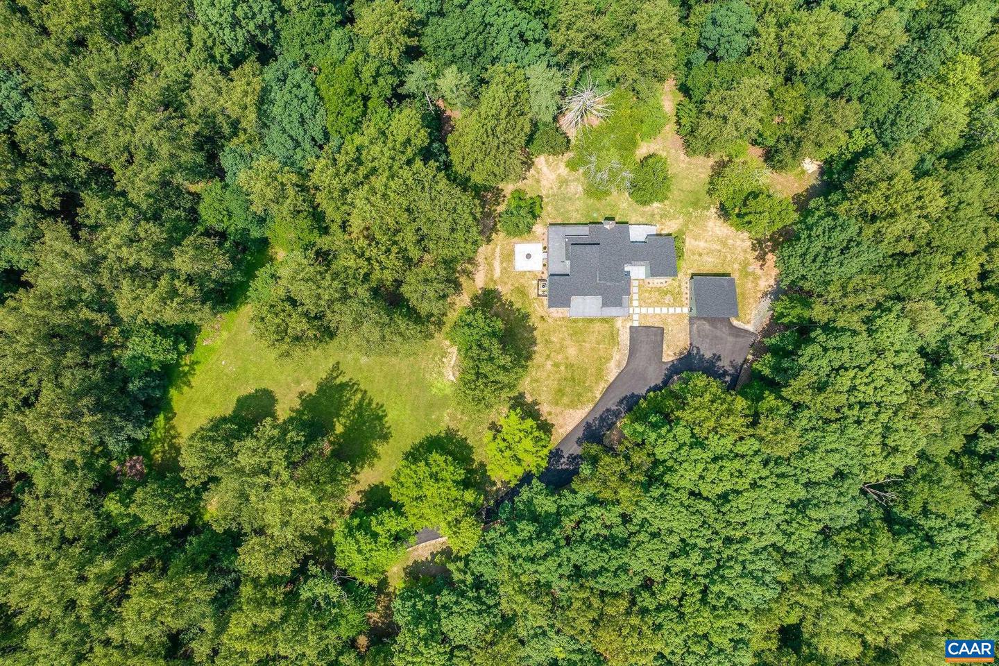 2482 SCHELFORD FARM RD, CHARLOTTESVILLE, Virginia 22901, 5 Bedrooms Bedrooms, ,4 BathroomsBathrooms,Residential,For sale,2482 SCHELFORD FARM RD,673366 MLS # 673366