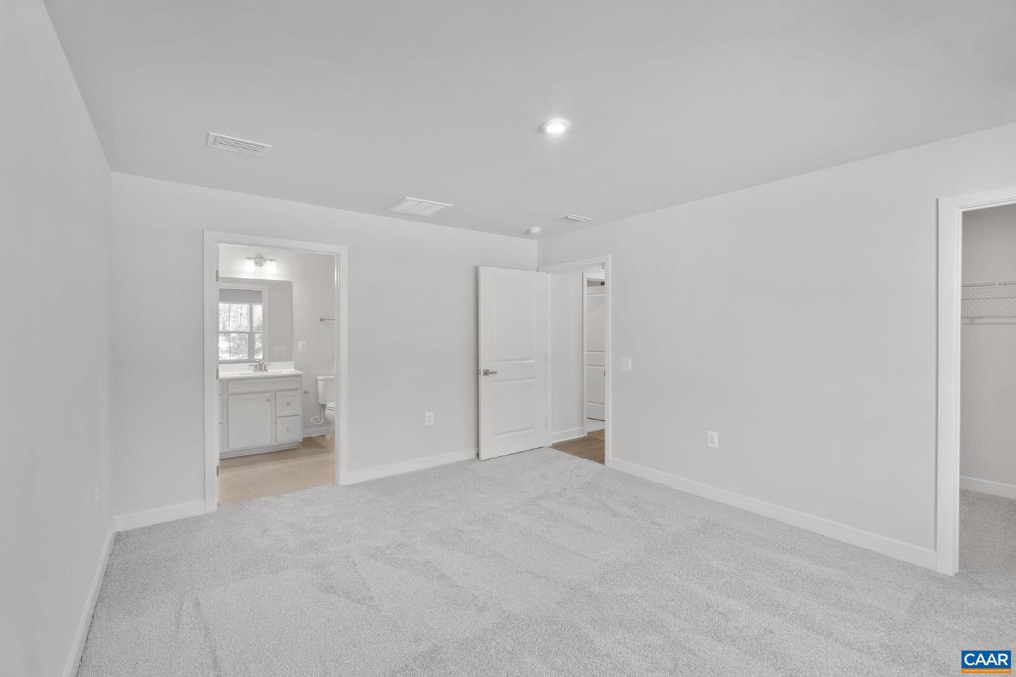 5130 LAZY BRANCH LN, KESWICK, Virginia 22947, 2 Bedrooms Bedrooms, ,2 BathroomsBathrooms,Residential,For sale,5130 LAZY BRANCH LN,673371 MLS # 673371