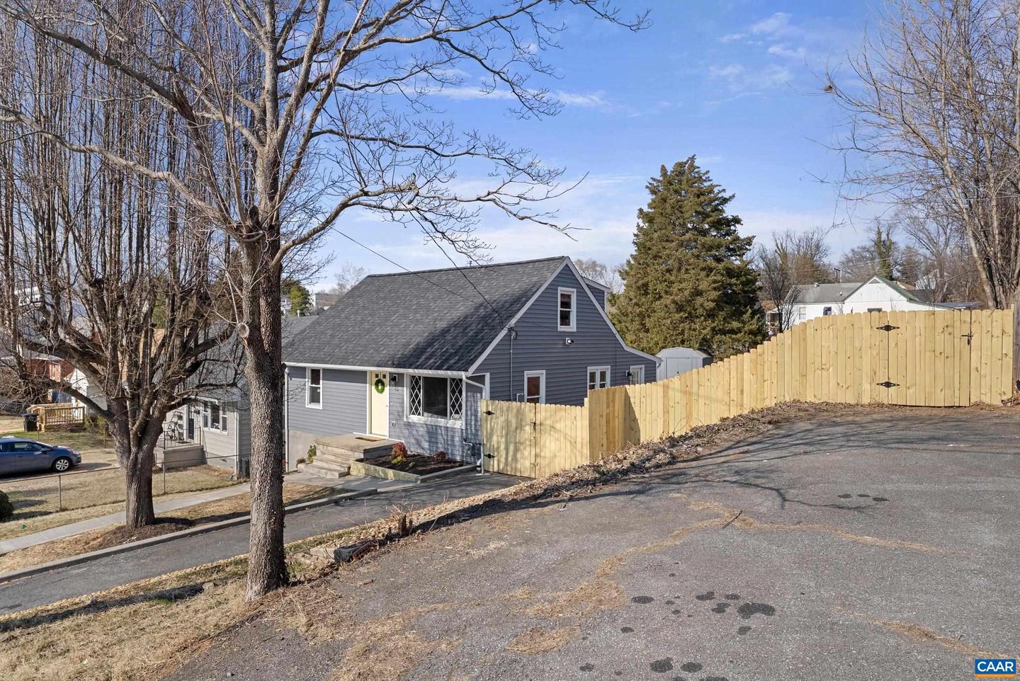 919 DRUID AVE, CHARLOTTESVILLE, Virginia 22902, 4 Bedrooms Bedrooms, ,3 BathroomsBathrooms,Residential,For sale,919 DRUID AVE,673385 MLS # 673385 919 DRUID AVE, CHARLOTTESVILLE, Virginia 22902, 4 Bedrooms Bedrooms, ,3 BathroomsBathrooms,Residential,For sale,919 DRUID AVE,673385 MLS # 673385