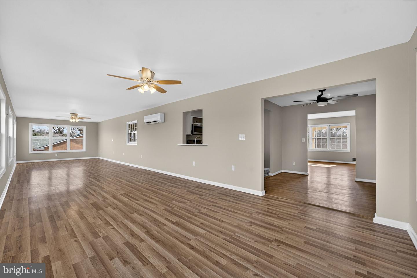 660 FOXCROFT RD, WARRENTON, Virginia 20186, 3 Bedrooms Bedrooms, ,3 BathroomsBathrooms,Residential,For sale,660 FOXCROFT RD,VAFQ2020610 MLS # VAFQ2020610