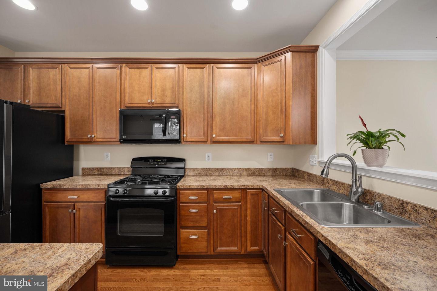 100 MOORING CT, STAFFORD, Virginia 22554, 4 Bedrooms Bedrooms, 7 Rooms Rooms,2 BathroomsBathrooms,Residential,For sale,100 MOORING CT,VAST2046260 MLS # VAST2046260