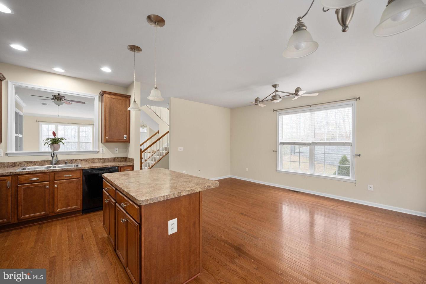 100 MOORING CT, STAFFORD, Virginia 22554, 4 Bedrooms Bedrooms, 7 Rooms Rooms,2 BathroomsBathrooms,Residential,For sale,100 MOORING CT,VAST2046260 MLS # VAST2046260