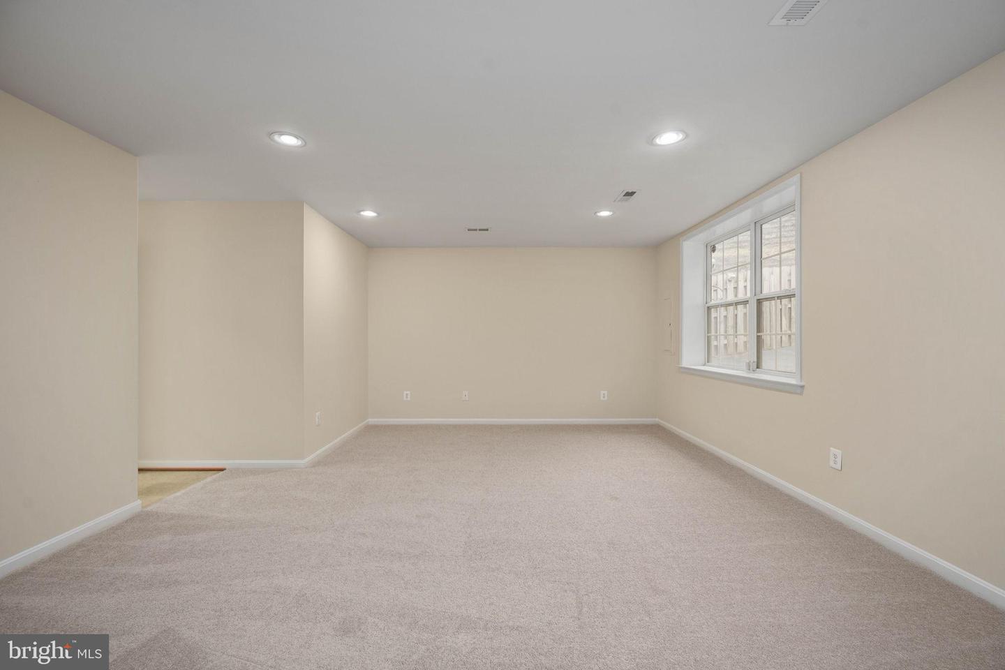 100 MOORING CT, STAFFORD, Virginia 22554, 4 Bedrooms Bedrooms, 7 Rooms Rooms,2 BathroomsBathrooms,Residential,For sale,100 MOORING CT,VAST2046260 MLS # VAST2046260