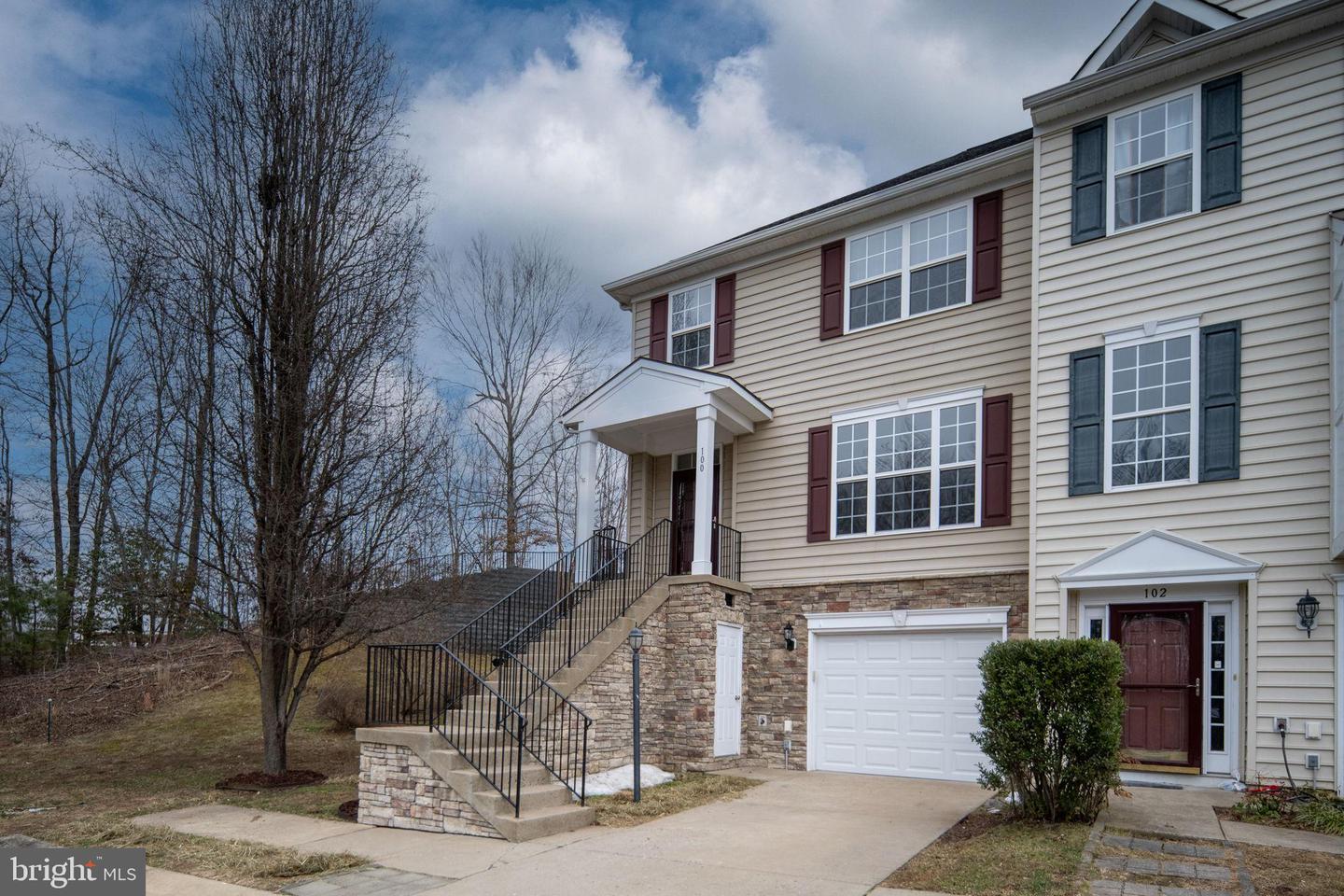 100 MOORING CT, STAFFORD, Virginia 22554, 4 Bedrooms Bedrooms, 7 Rooms Rooms,2 BathroomsBathrooms,Residential,For sale,100 MOORING CT,VAST2046260 MLS # VAST2046260