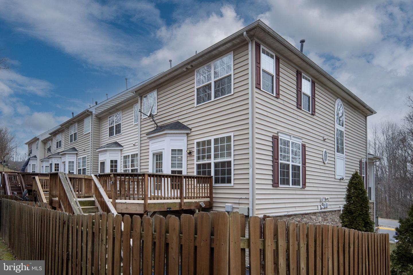 100 MOORING CT, STAFFORD, Virginia 22554, 4 Bedrooms Bedrooms, 7 Rooms Rooms,2 BathroomsBathrooms,Residential,For sale,100 MOORING CT,VAST2046260 MLS # VAST2046260