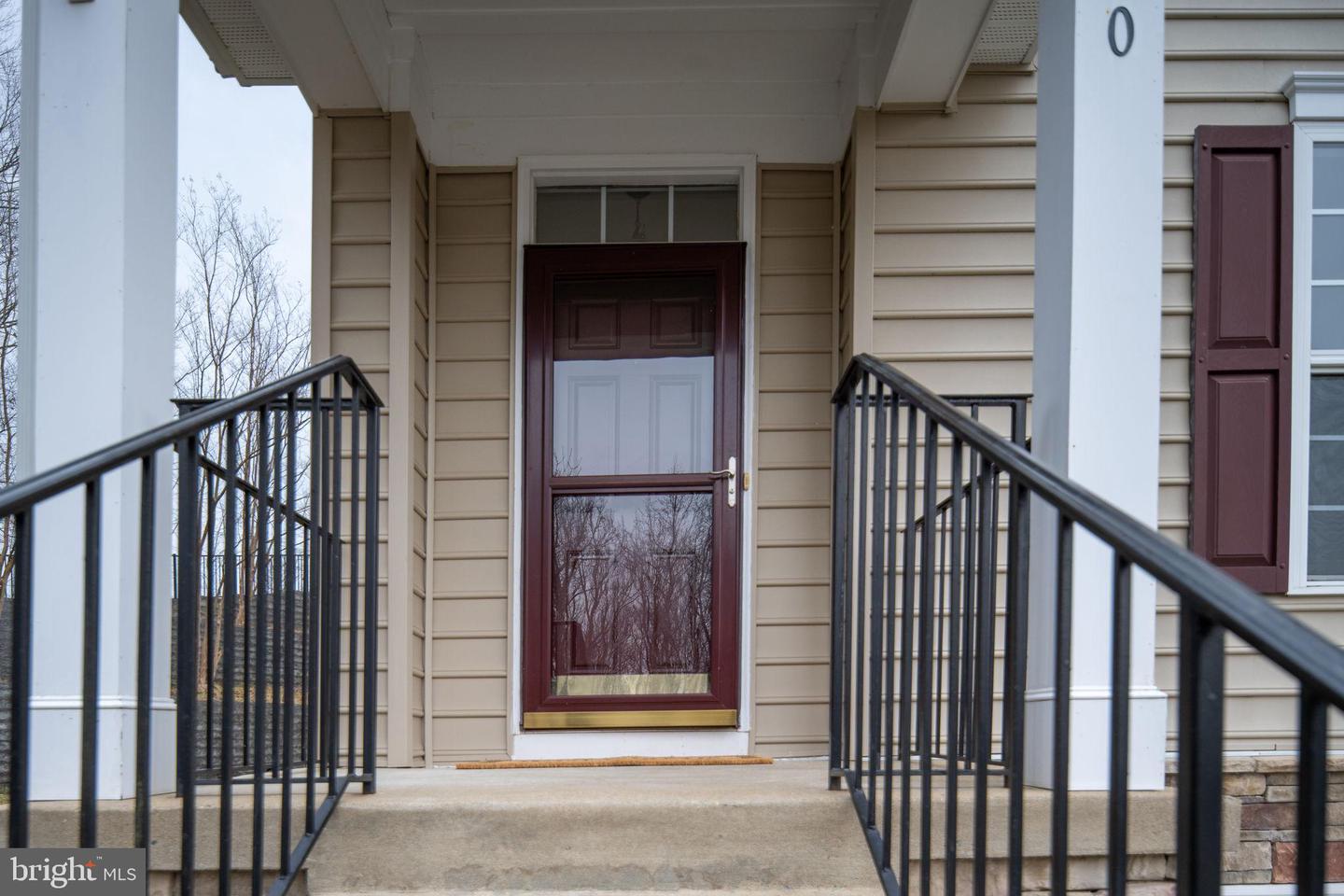 100 MOORING CT, STAFFORD, Virginia 22554, 4 Bedrooms Bedrooms, 7 Rooms Rooms,2 BathroomsBathrooms,Residential,For sale,100 MOORING CT,VAST2046260 MLS # VAST2046260