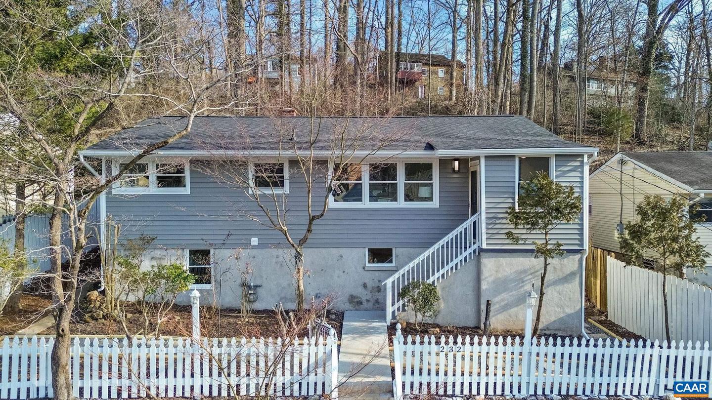 232 SUNSET AVE, CHARLOTTESVILLE, Virginia 22903, 6 Bedrooms Bedrooms, ,2 BathroomsBathrooms,Residential,For sale,232 SUNSET AVE,673393 MLS # 673393