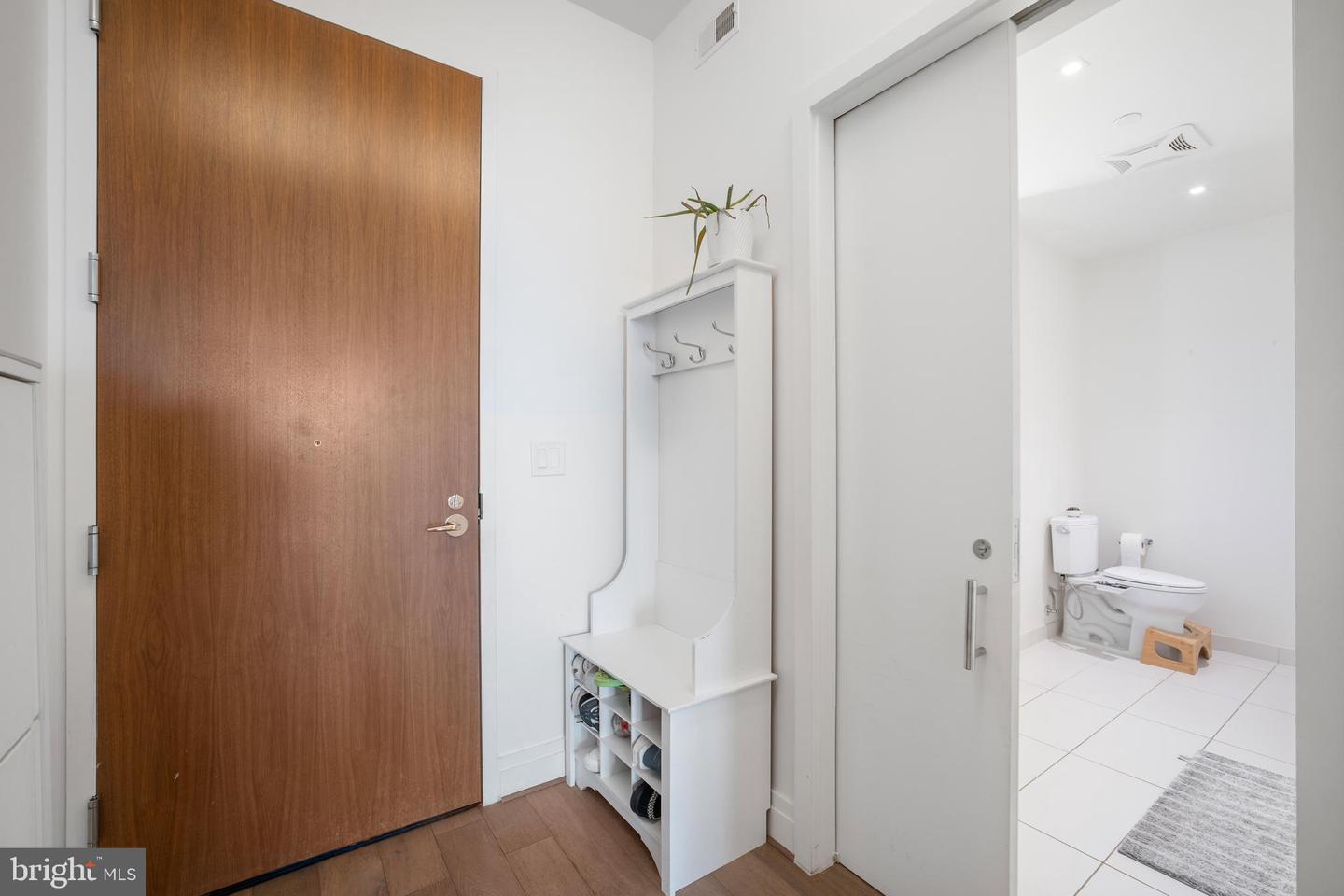 810 O ST NW #504, WASHINGTON, District Of Columbia 20001, 2 Bedrooms Bedrooms, ,2 BathroomsBathrooms,Residential,For sale,810 O ST NW #504,DCDC2246772 MLS # DCDC2246772