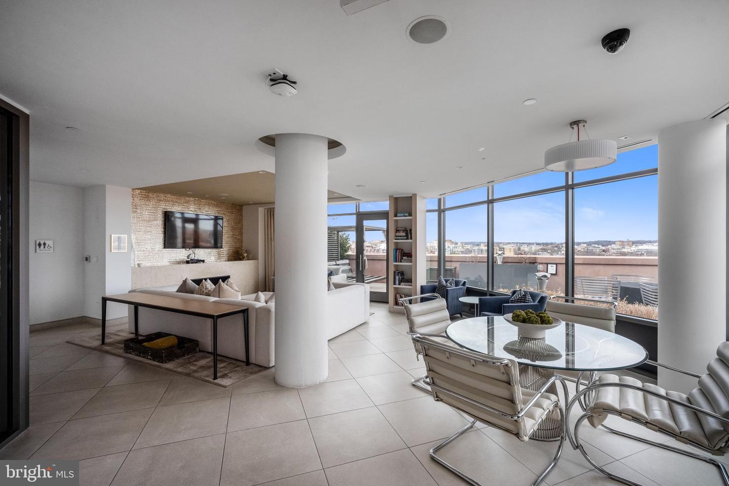 810 O ST NW #504, WASHINGTON, District Of Columbia 20001, 2 Bedrooms Bedrooms, ,2 BathroomsBathrooms,Residential,For sale,810 O ST NW #504,DCDC2246772 MLS # DCDC2246772