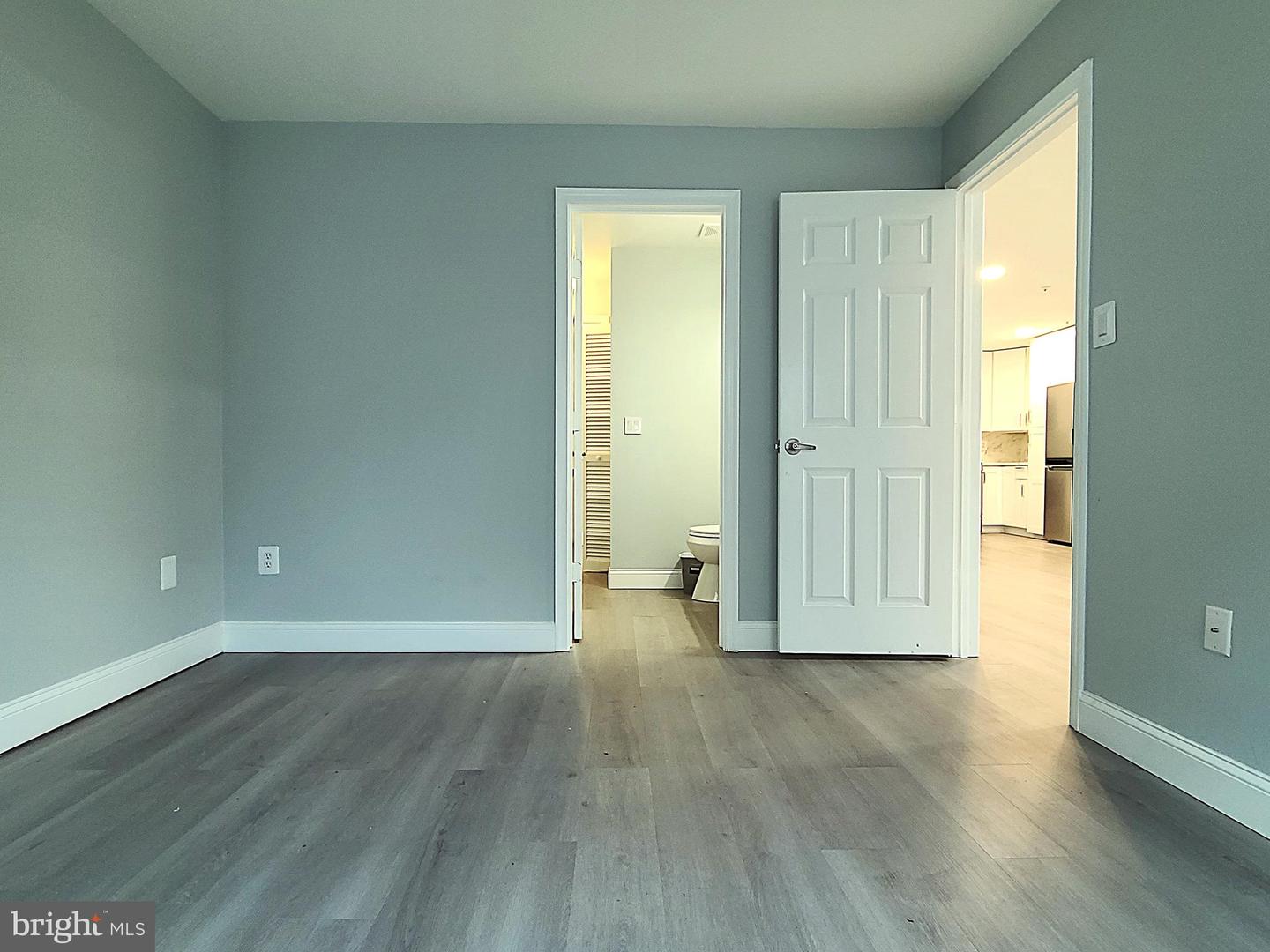 1049 GARDENVIEW LOOP #302, WOODBRIDGE, Virginia 22191, 2 Bedrooms Bedrooms, ,2 BathroomsBathrooms,Residential,For sale,1049 GARDENVIEW LOOP #302,VAPW2112780 MLS # VAPW2112780