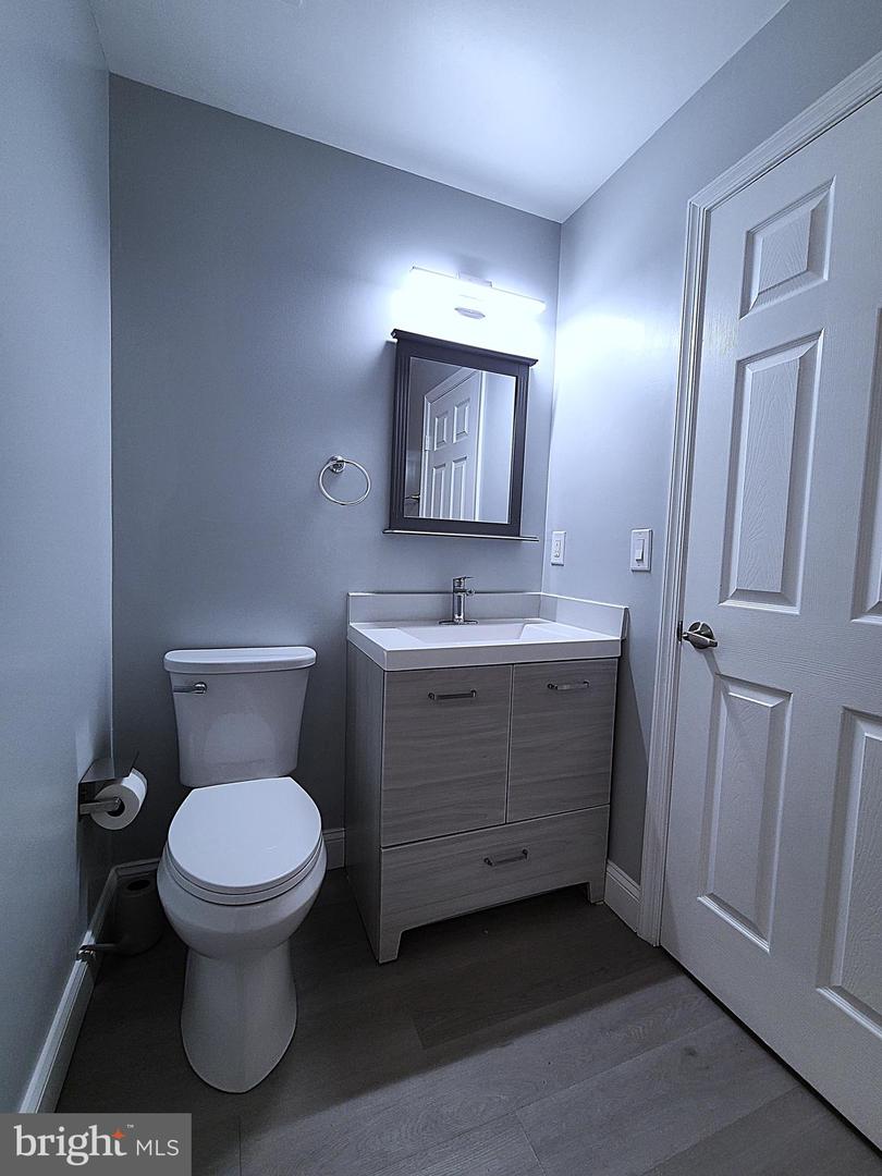 1049 GARDENVIEW LOOP #302, WOODBRIDGE, Virginia 22191, 2 Bedrooms Bedrooms, ,2 BathroomsBathrooms,Residential,For sale,1049 GARDENVIEW LOOP #302,VAPW2112780 MLS # VAPW2112780