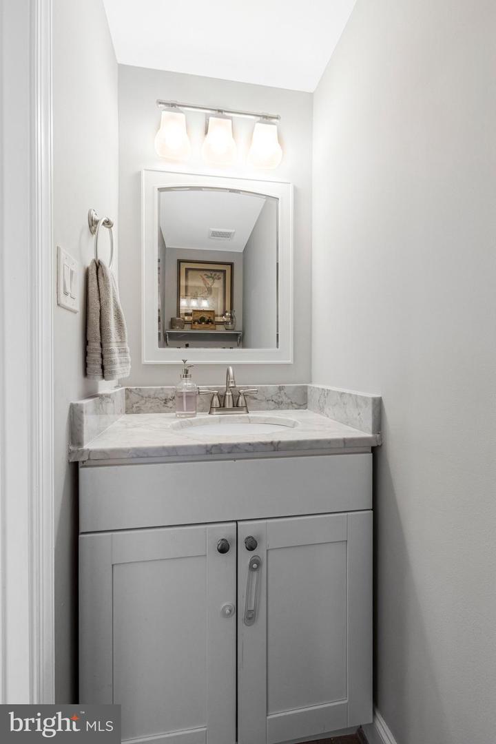 5043 11TH ST NE, WASHINGTON, District Of Columbia 20017, 3 Bedrooms Bedrooms, ,3 BathroomsBathrooms,Residential,For sale,5043 11TH ST NE,DCDC2246928 MLS # DCDC2246928