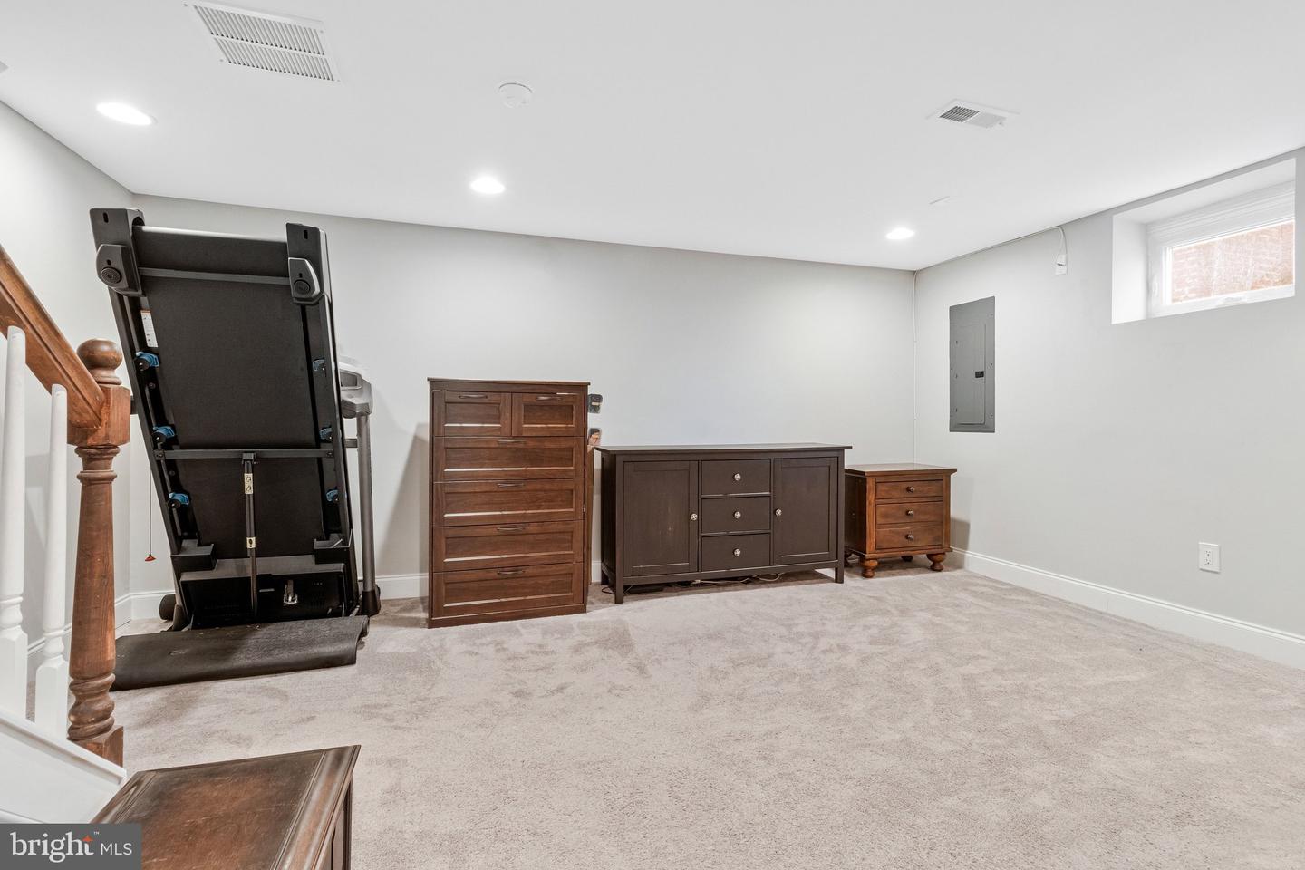 5043 11TH ST NE, WASHINGTON, District Of Columbia 20017, 3 Bedrooms Bedrooms, ,3 BathroomsBathrooms,Residential,For sale,5043 11TH ST NE,DCDC2246928 MLS # DCDC2246928