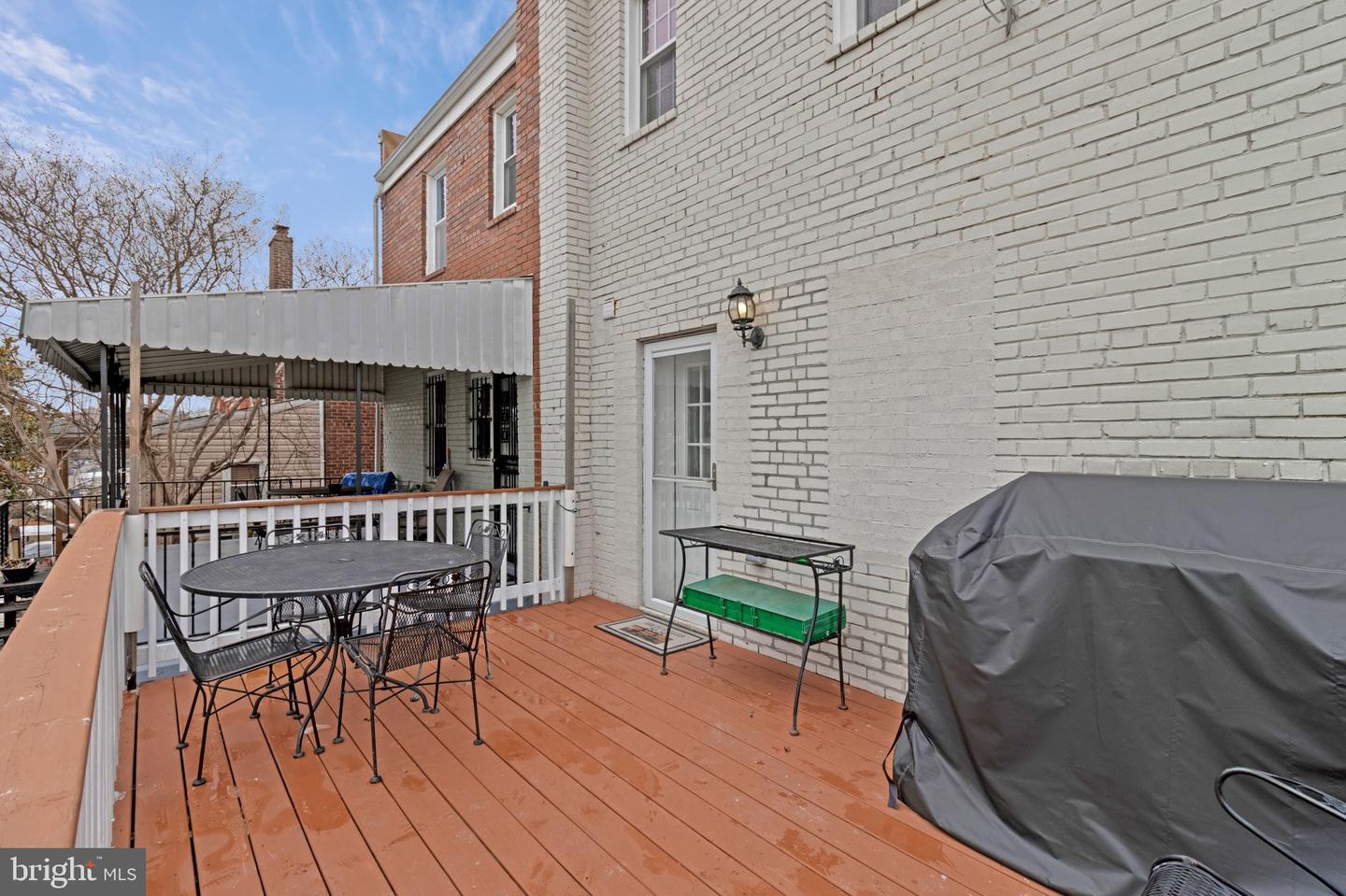 5043 11TH ST NE, WASHINGTON, District Of Columbia 20017, 3 Bedrooms Bedrooms, ,3 BathroomsBathrooms,Residential,For sale,5043 11TH ST NE,DCDC2246928 MLS # DCDC2246928