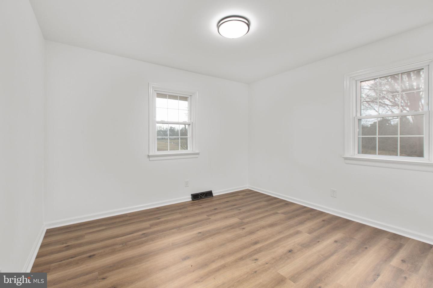 59 MCCARTY RD, FREDERICKSBURG, Virginia 22405, 3 Bedrooms Bedrooms, ,1 BathroomBathrooms,Residential,For sale,59 MCCARTY RD,VAST2046306 MLS # VAST2046306